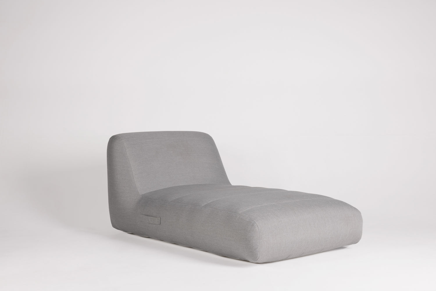 Pool Chaise Pewter